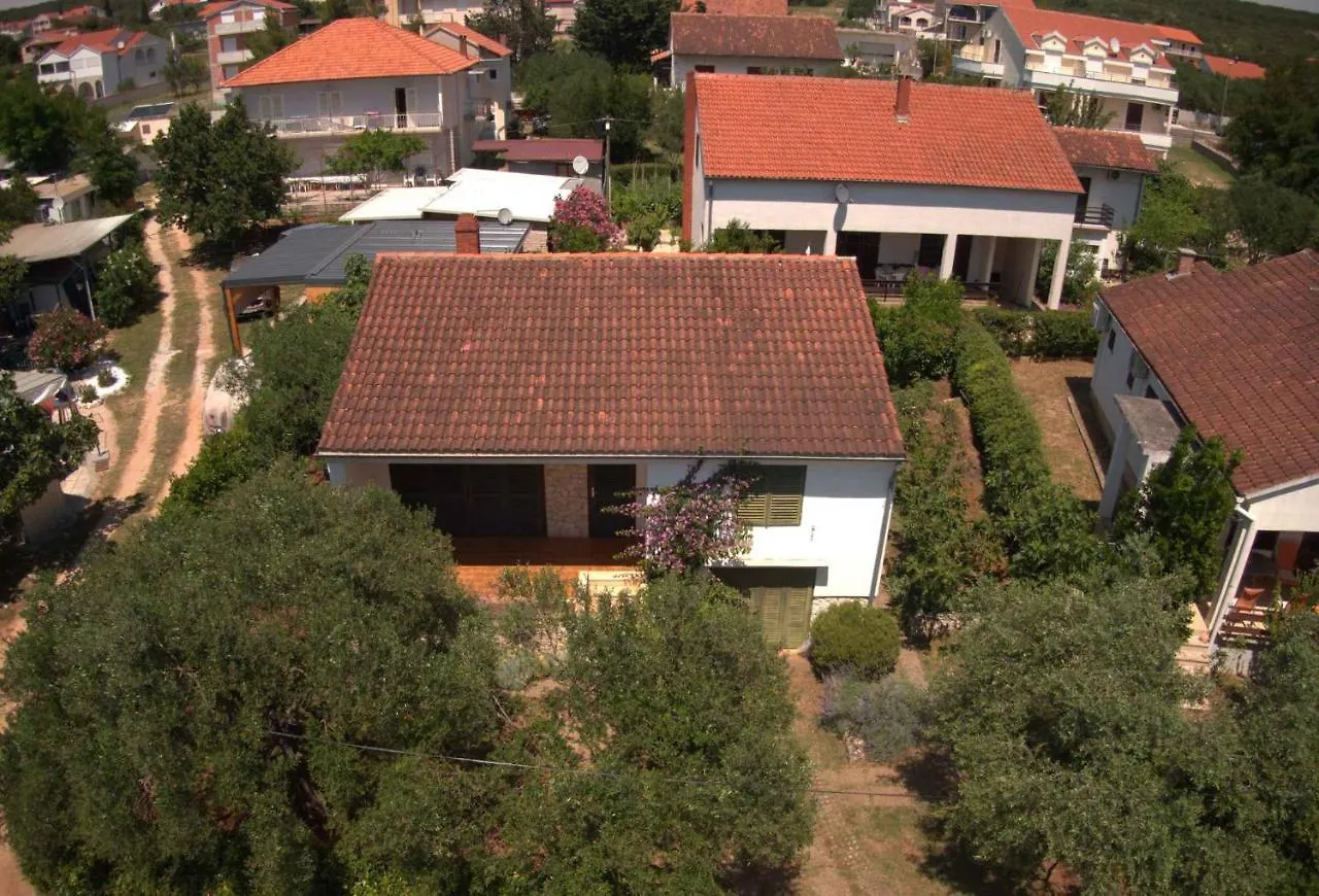 Holiday Home Turanj/Biograd Riviera 7997
