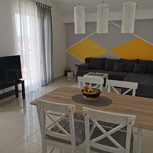 Apartman Lorna, Turanj